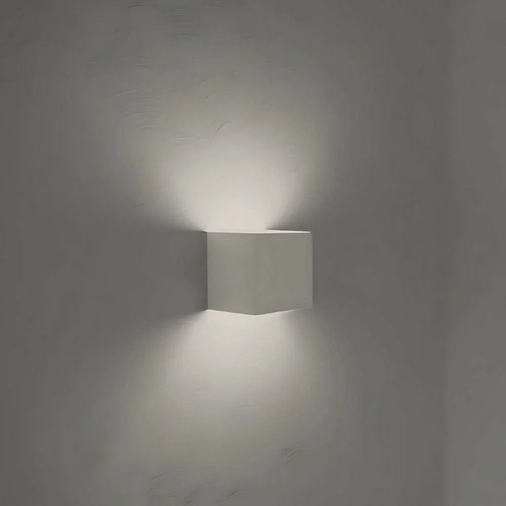 Adjustable Wall Light